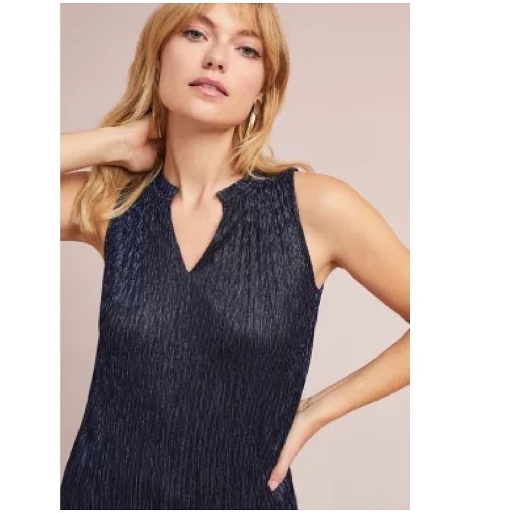 𝅺NWT Anthropologie Shimmer Smocked Tank Top navy blue Size XS dressy